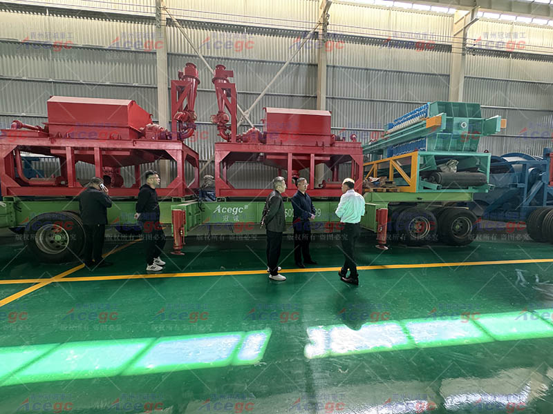 新型移動式重選礦設備